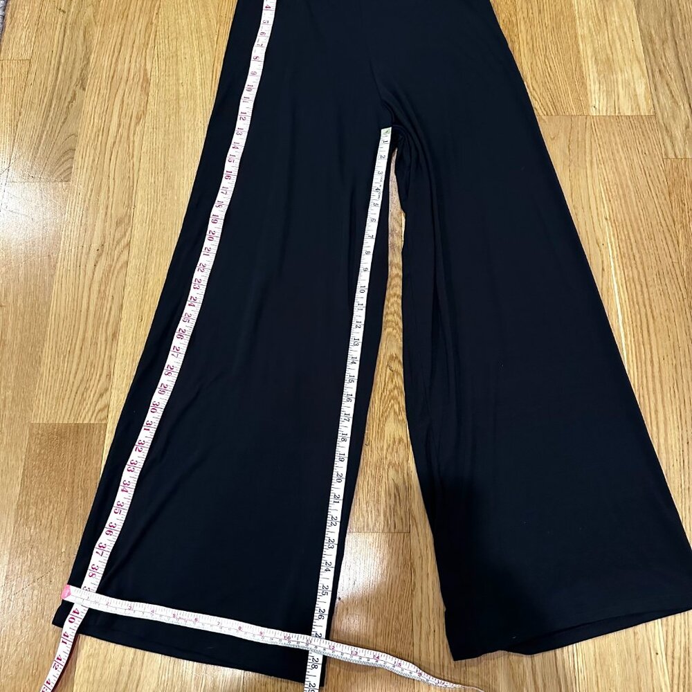 New Victoria's Secret 3-Piece Black Lounge Set, Size M/L (NWT) - Picture 12 of 14